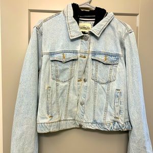 Cropped oversized jean jacket